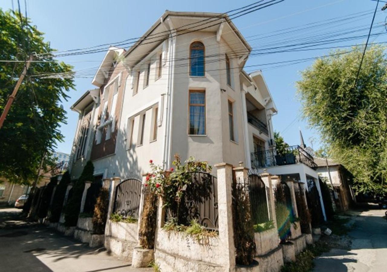 Apart Hotel Era Chisinau Exterior photo